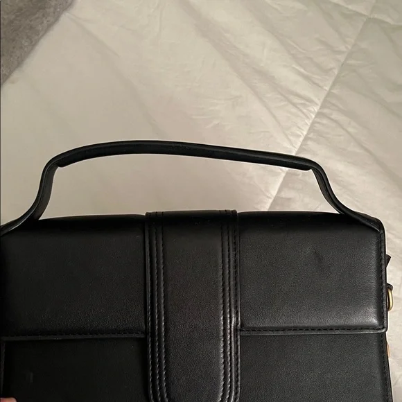 Jacquemus Black Crossbody Bag - Picture 4 of 13